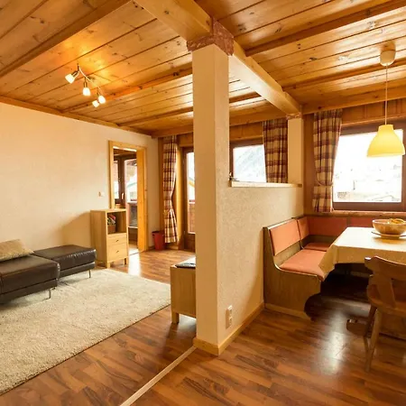 Alpine Haven شقة