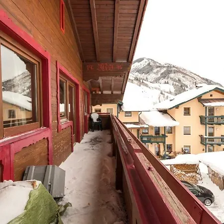 شقة Alpine Haven *