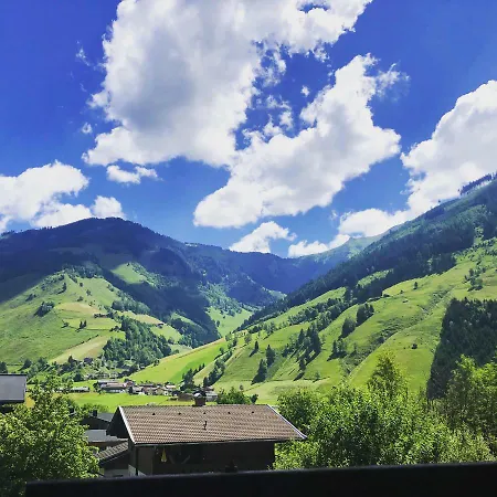 شقة Alpine Haven راوريس