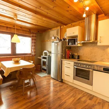 شقة Alpine Haven *